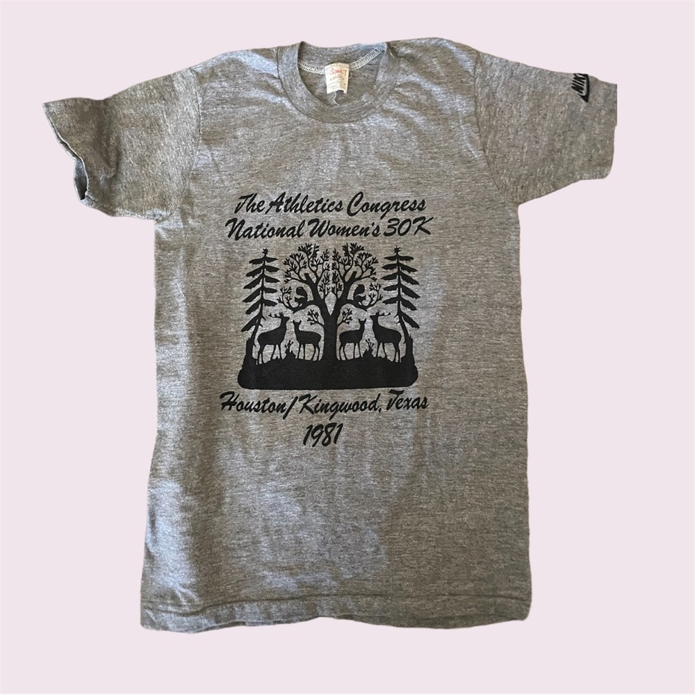 Vintage 1981 Nike athletic t shirt